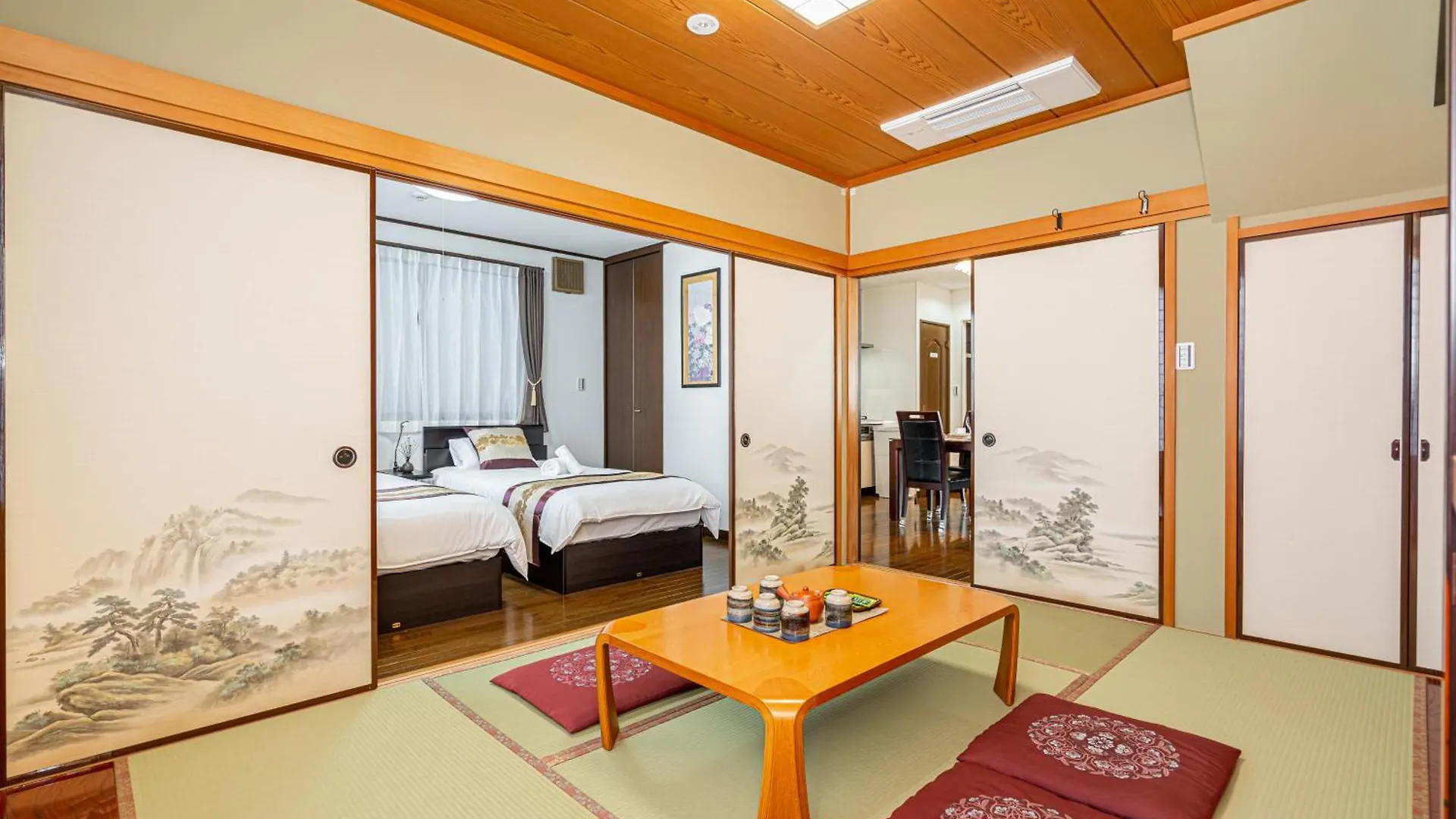 Haruka Skytree Hotel Τόκιο 0*,